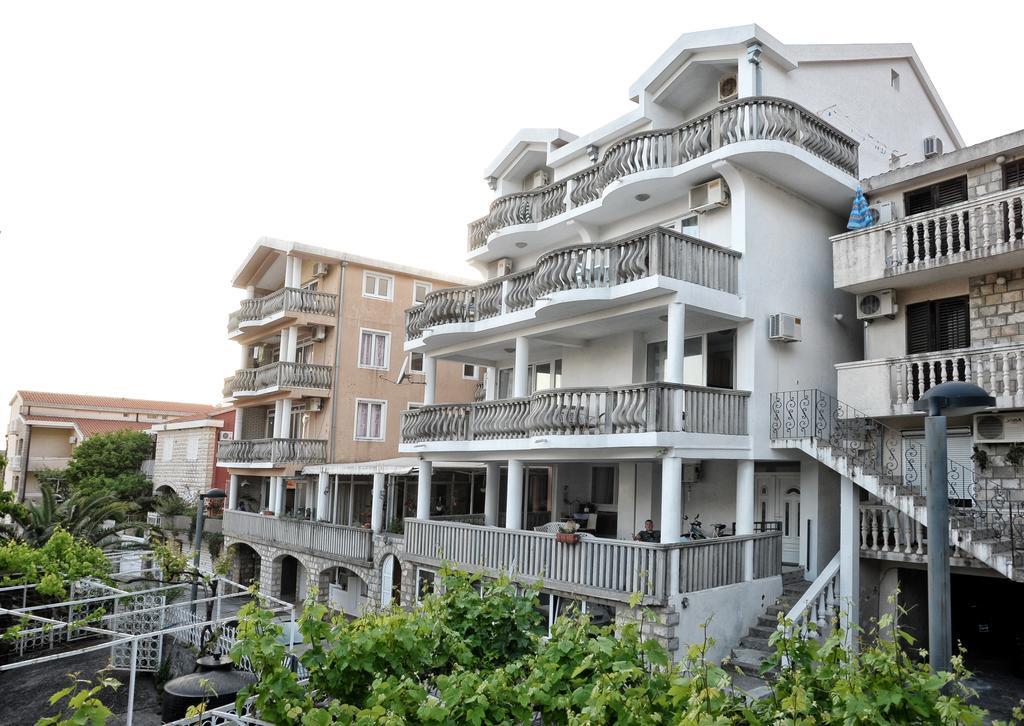 Studio Apartmani Lemon بودفا المظهر الخارجي الصورة