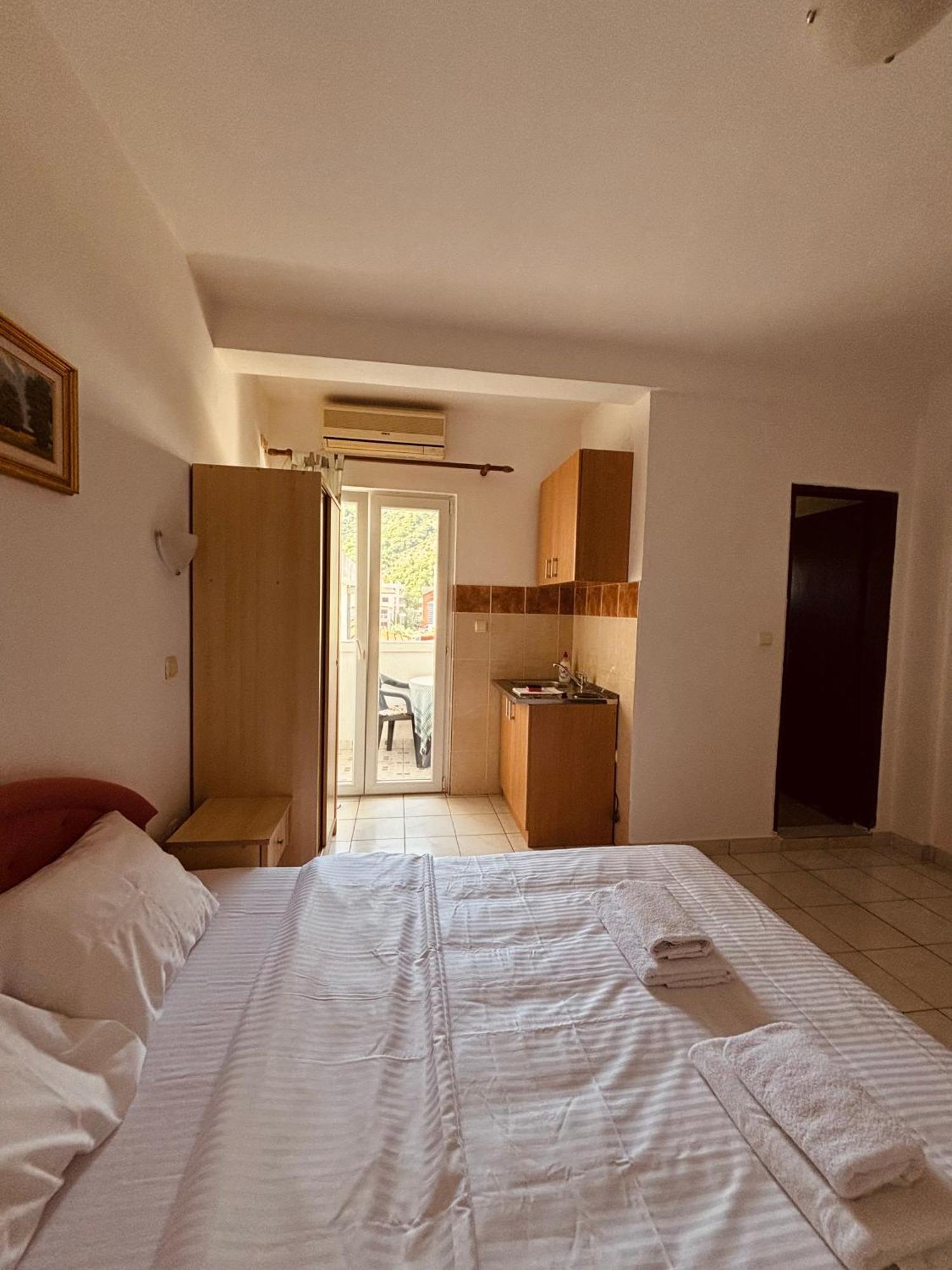 Studio Apartmani Lemon بودفا المظهر الخارجي الصورة